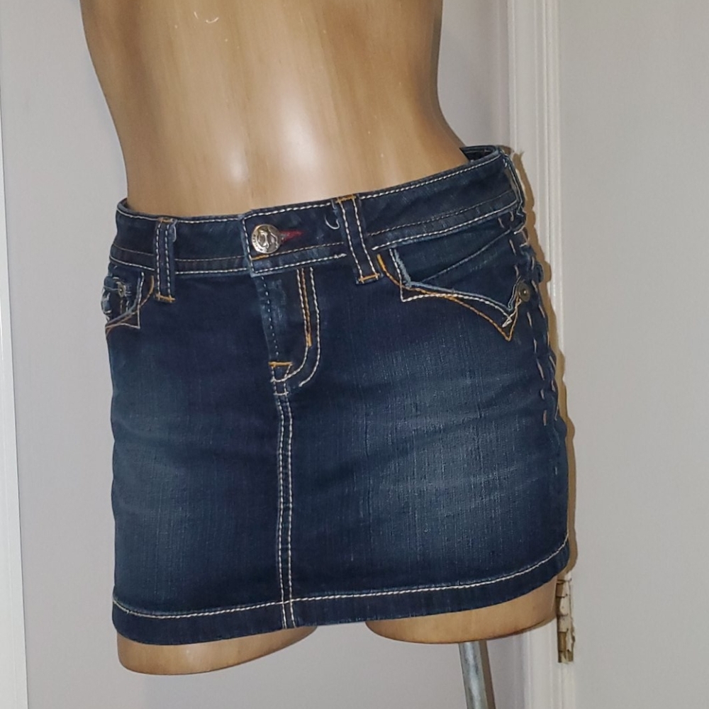 Mek denim skirt, fits 26